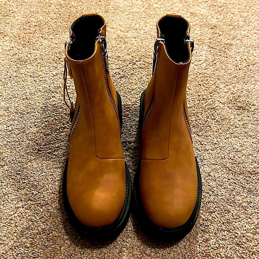 Never worn